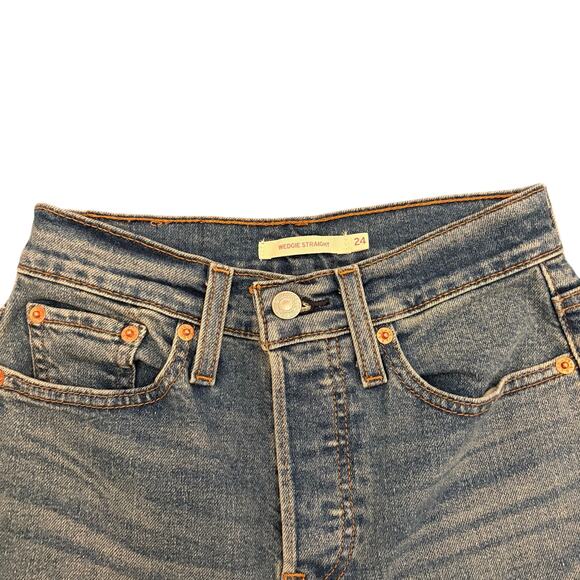 Levi’s Wedgie Straight Medium Wash Button Fly Jeans 24 - Picture 6 of 9